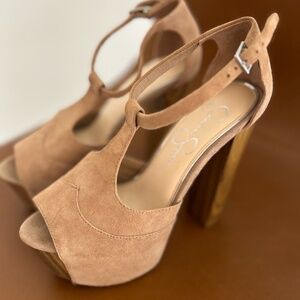 Jessica Simpson Dany T Strap Platform Sandal in Sand Size 6